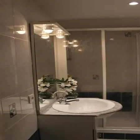 Le Neouvielle 4 * Barèges